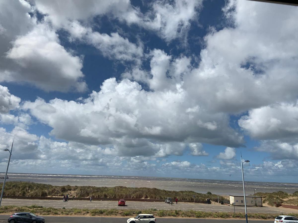 Beach View - Amazing Sea Views Lytham St Annes Dış mekan fotoğraf