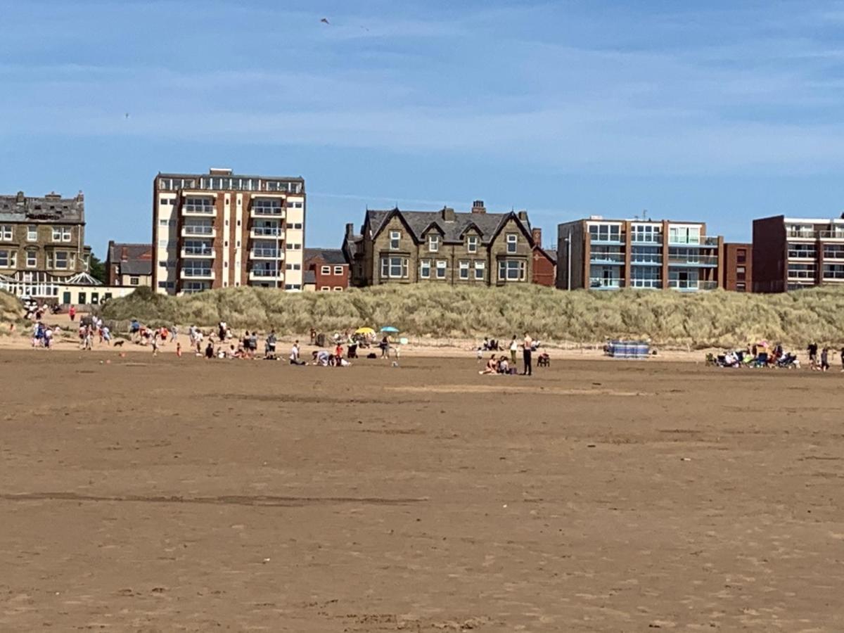 Beach View - Amazing Sea Views Lytham St Annes Dış mekan fotoğraf